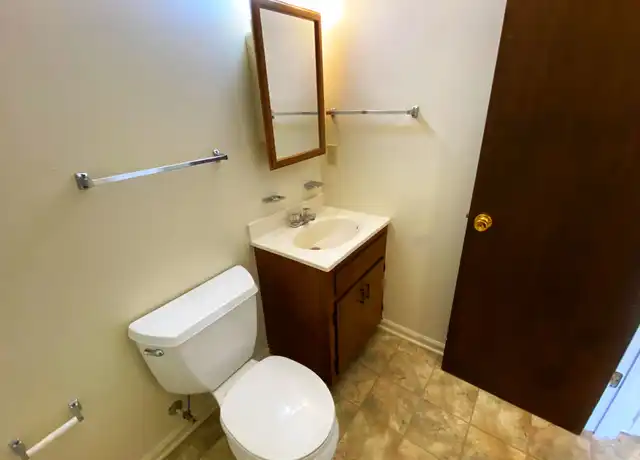 Property at 815 Western Rd Unit 4, Waynesboro, VA, 22980, 1 bed, 1 bath, [object Object]
