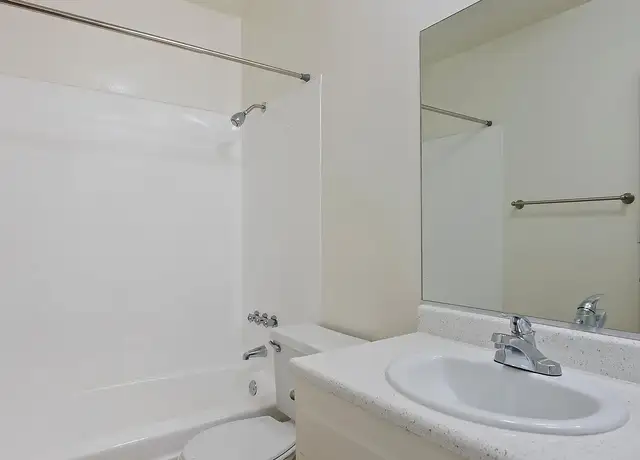 Photo of 606 S 6th St, Alhambra, CA 91801