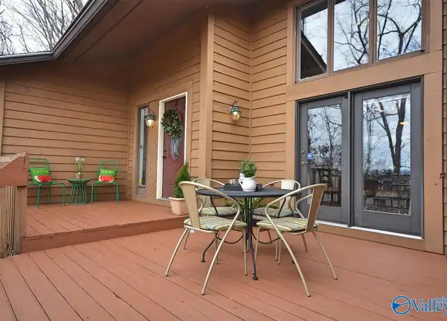 Property at 115 Noble Dr SE, Huntsville, AL, 35802, 5 beds, 2.5 baths, [object Object]