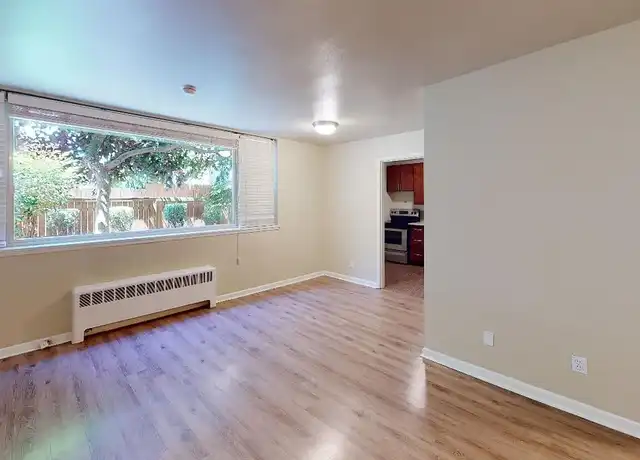 Property at Summit Apartments - 733 Summit Ave E, Seattle, WA, 98102, 1 bed, 1 bath, [object Object]
