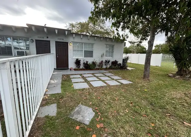 Property at 22030 SW 122nd Ave Unit 22030, Goulds, FL, 33170, 2 beds, 1 bath, [object Object]