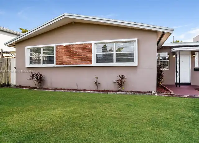 Property at 16975 NE 21st Ave, North Miami Beach, FL, 33162, 2 beds, 1 bath, [object Object]