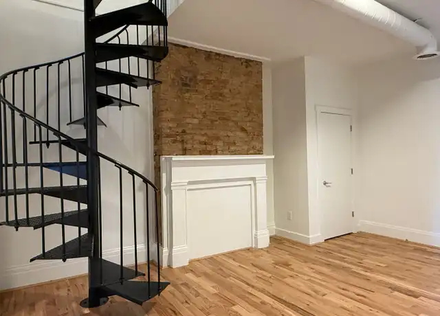 Property at 1415 Main St Unit 2, Cincinnati, OH, 45202, 2 beds, 1 bath, [object Object]