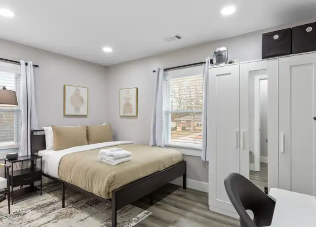 Property at 2792 Horse Shoe Dr Unit B, Atlanta, GA, 30316, 1 bed, 1 bath, [object Object]
