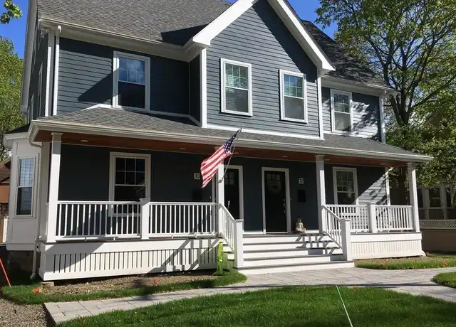 Property at 12 Locust Ave Unit 12, Lexington, MA, 02421, 5 beds, 2 baths, [object Object]