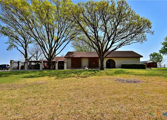Property at 4513 Center Point Rd, San Marcos, TX, 78666, 3 beds, 2 baths, [object Object]
