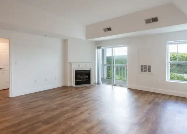 Property at Rosecliff - 790 Willard St, Quincy, MA, 02169, 1 bed, 1 bath, [object Object]