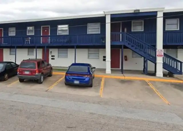 Property at 810 1st St Unit 08, La Marque, TX, 77568, 2 beds, 1 bath, [object Object]