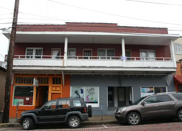 Property at 9 W State St Unit 2, Athens, OH, 45701, 2 beds, 1 bath, [object Object]