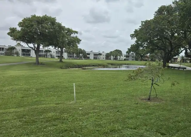 Property at 533 Piedmont L Unit L, Delray Beach, FL, 33484, 2 beds, 2 baths, [object Object]