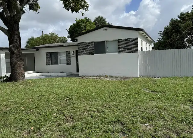 Property at 3111 NW 4th St, Lauderhill, FL, 33311, 2 beds, 1 bath, [object Object]