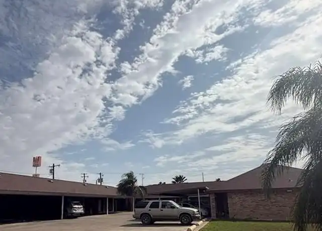 Property at 118-120 Gastel Cir Unit 8, Edinburg, TX, 78539, 1 bed, 1 bath, [object Object]