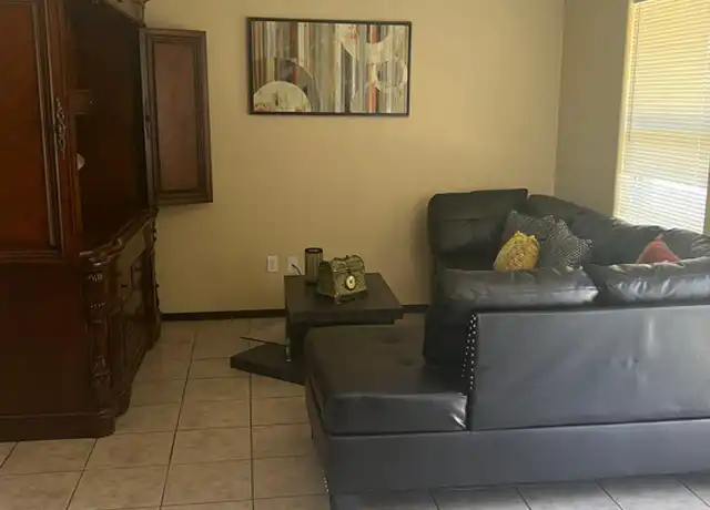 Property at 614 San Antonio Ave Apt 6, Mission, TX, 78572, 2 beds, 2 baths, [object Object]