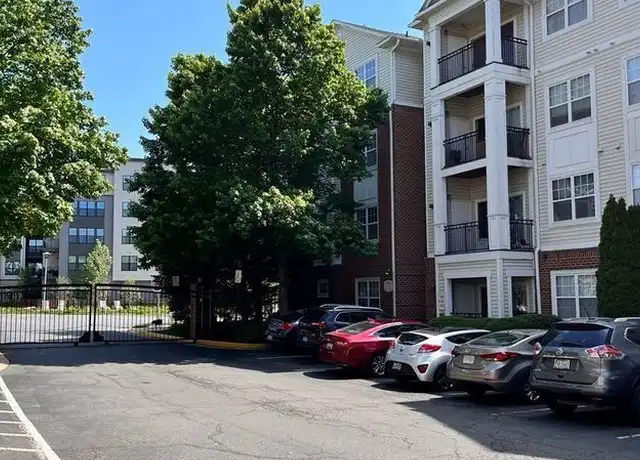 Property at 12945 Centre Park Cir #103, Herndon, VA, 20171, 1 bed, 1 bath, [object Object]