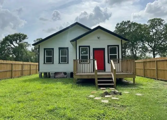 Property at 689 Wilderness Trl, Wharton, TX, 77488, 4 beds, 2 baths, [object Object]