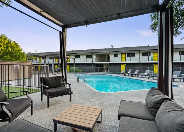 Property at 200 Primrose Cir Unit 36, New Braunfels, TX, 78130, 2 beds, 1 bath, [object Object]