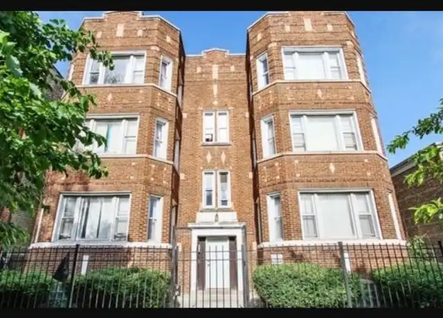 Property at 7937 S Wood St Unit 3S, Chicago, IL, 60620, 3 beds, 1 bath, [object Object]