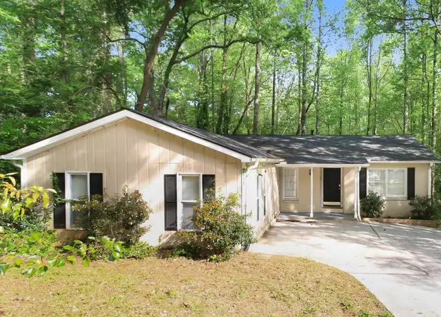 Property at 837 Hemingway Rd, Stone Mountain, GA, 30088, 4 beds, 2 baths, [object Object]