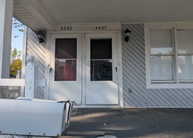Property at 4205 Caroline Ave Unit 4207 Caroline Lower, Toledo, OH, 43612, 2 beds, 1 bath, [object Object]