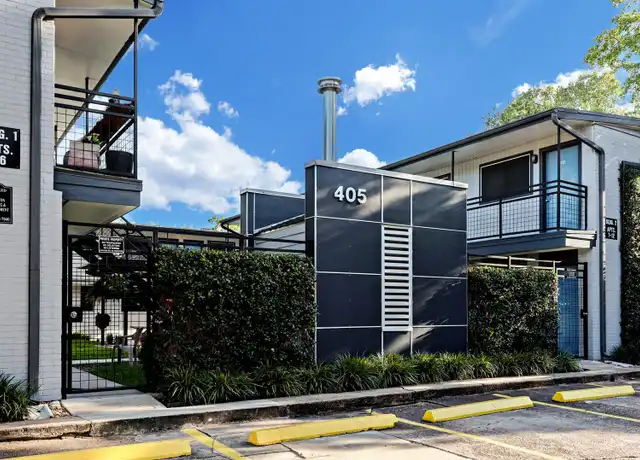 Property at 405 Hawthorne St Unit 09, Houston, TX, 77006, 1 bed, 1 bath, [object Object]