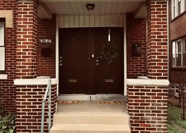 Property at 6076 Arsenal St, Saint Louis, MO, 63139, 2 beds, 1 bath, [object Object]