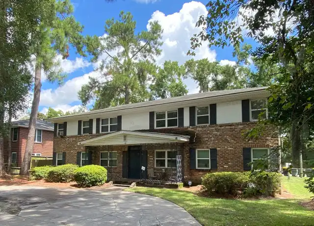 Property at 1314 E Victory Dr Apt 3, Savannah, GA, 31404, 2 beds, 1 bath, [object Object]