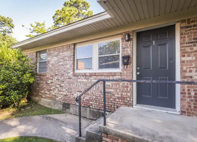 Property at 205 N Fillmore St Unit 1, Little Rock, AR, 72205, 2 beds, 1 bath, [object Object]