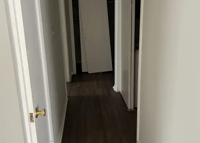 Property at 2200 Pearce Ave Unit 1, Albany, GA, 31705, 1 bed, 1 bath, [object Object]