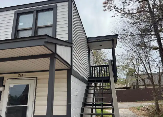 Property at 1 W Main St, Yukon, OK, 73099, 1 bed, 1 bath, [object Object]