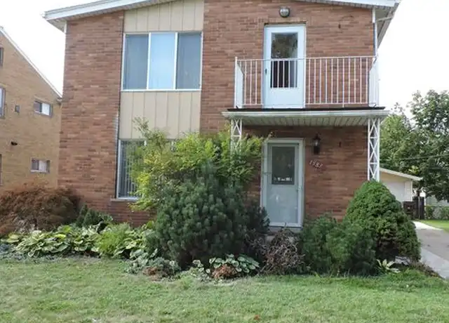 Property at 1985 Vernier Rd, Grosse Pointe Woods, MI, 48236, 2 beds, 1 bath, [object Object]