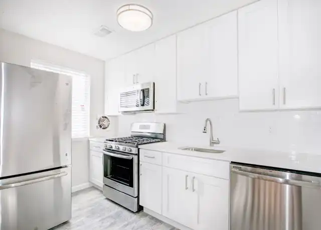 Property at 1920 Naylor Rd SE, Washington, DC, 20020, 2 beds, 1 bath, [object Object]