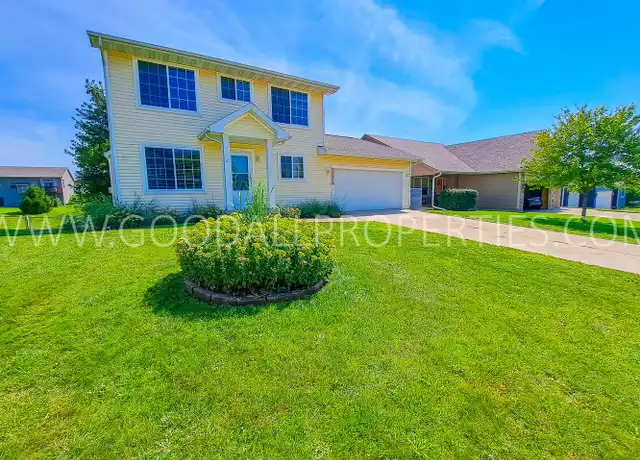 Property at 14616 Westbrook Dr, Urbandale, IA, 50323, 3 beds, 3.5 baths, [object Object]