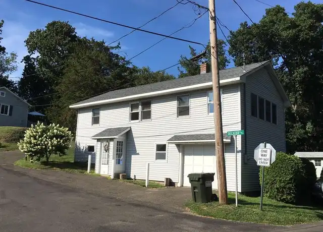 Property at 87 Decatur Ave, Guilford, CT, 06437, 1 bed, 2 baths, [object Object]