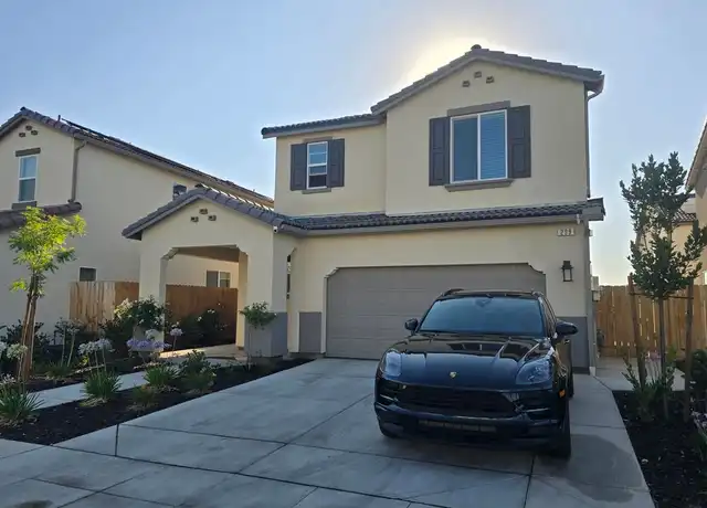 Property at 299 Talus Way S, Madera, CA, 93636, 3 beds, 2.5 baths, [object Object]