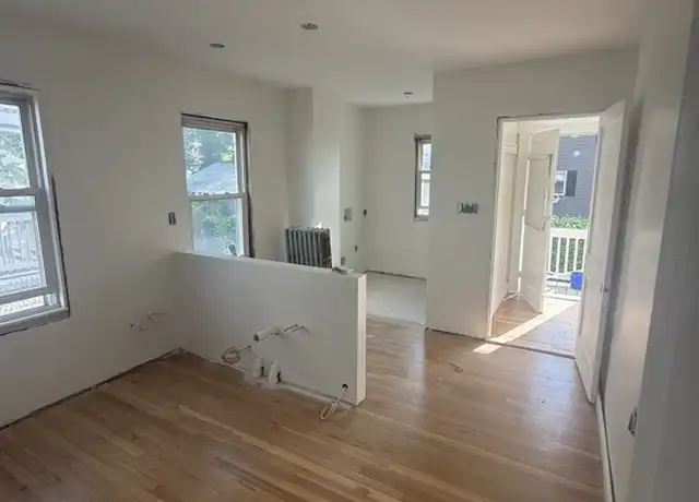 Property at 276-278 Lebanon St Unit 276, Malden, MA, 02148, 2 beds, 1 bath, [object Object]