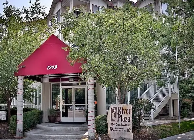 Photo of 1249 W Grand Ave, Boise, ID 83702
