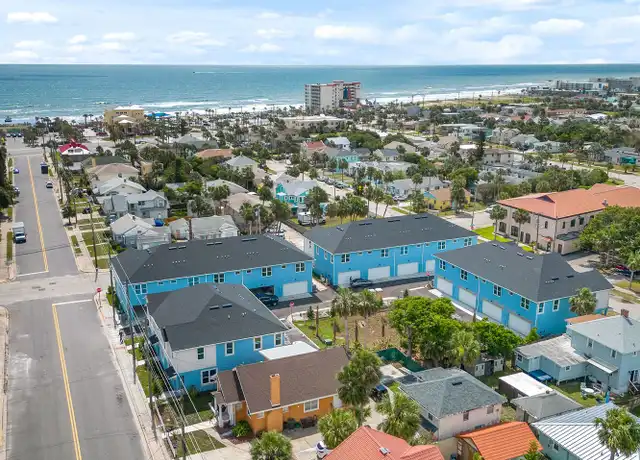 Property at 566 S Grandview Ave, Daytona Beach, FL, 32118, 3 beds, 2.5 baths, [object Object]