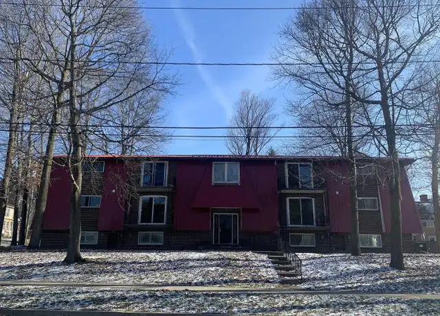 Property at 300 Lakeview Ave Unit 8, Jamestown, NY, 14701, 2 beds, 1 bath, [object Object]