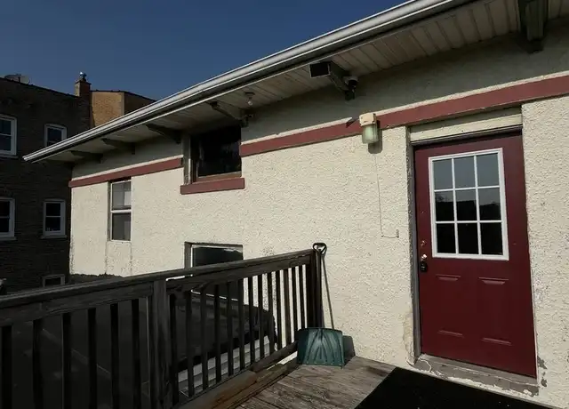 Property at 307 Herkimer St Unit 2-R, Joliet, IL, 60432, 3 beds, 1 bath, [object Object]