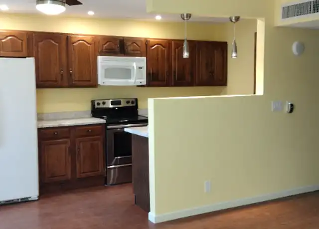 Property at 3010 N Edith Blvd, Tucson, AZ, 85716, 2 beds, 1 bath, [object Object]
