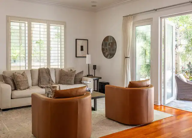 Property at 138 Channel Pointe Mall, Marina del Rey, CA, 90292, 3 beds, 5 baths, [object Object]