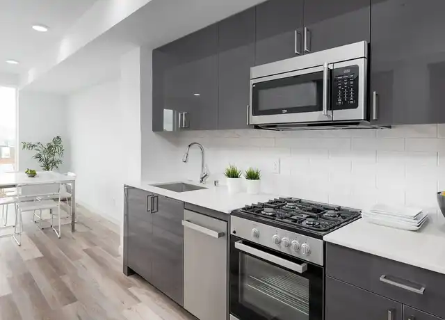 Property at Felix Flats - 121 15th Ave E, Seattle, WA, 98112, 1 bed, 1 bath, [object Object]