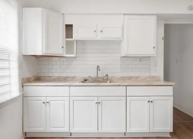 Property at 10413 Mount Auburn Ave Unit A, Cleveland, OH, 44104, 2 beds, 1 bath, [object Object]