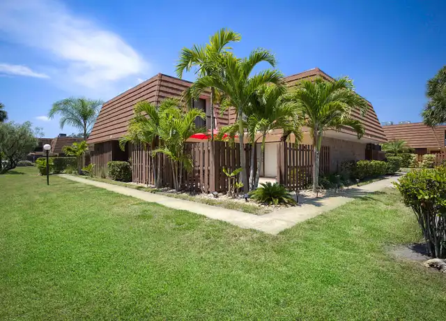 Property at 825 Center St Unit 11C, Jupiter, FL, 33458, 2 beds, 2.5 baths, [object Object]
