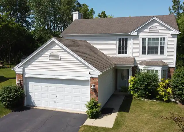 Property at 4 Hummingbird Ct, Streamwood, IL, 60107, 3 beds, 2.5 baths, [object Object]