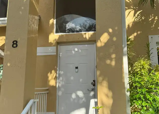Property at 21270 NE 8th Ct Unit 8, North Miami Beach, FL, 33179, 3 beds, 2 baths, [object Object]
