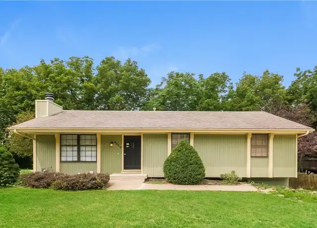 Property at 6920 N Mercier St, Kansas City, MO, 64118, 3 beds, 2 baths, [object Object]