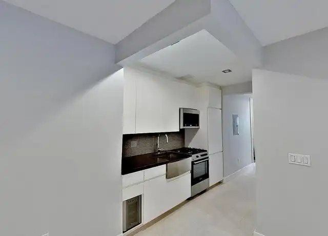 Property at 195 Stanton St Unit 3H, New York, NY, 10002, 4 beds, 2 baths, [object Object]