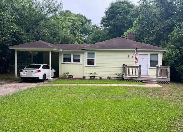 Property at 311 Pineview Ln W, Mobile, AL, 36608, 2 beds, 1 bath, [object Object]
