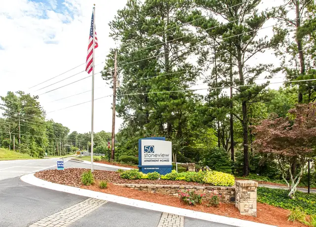 Photo of 50 Stoneview Trl, Lilburn, GA 30047
